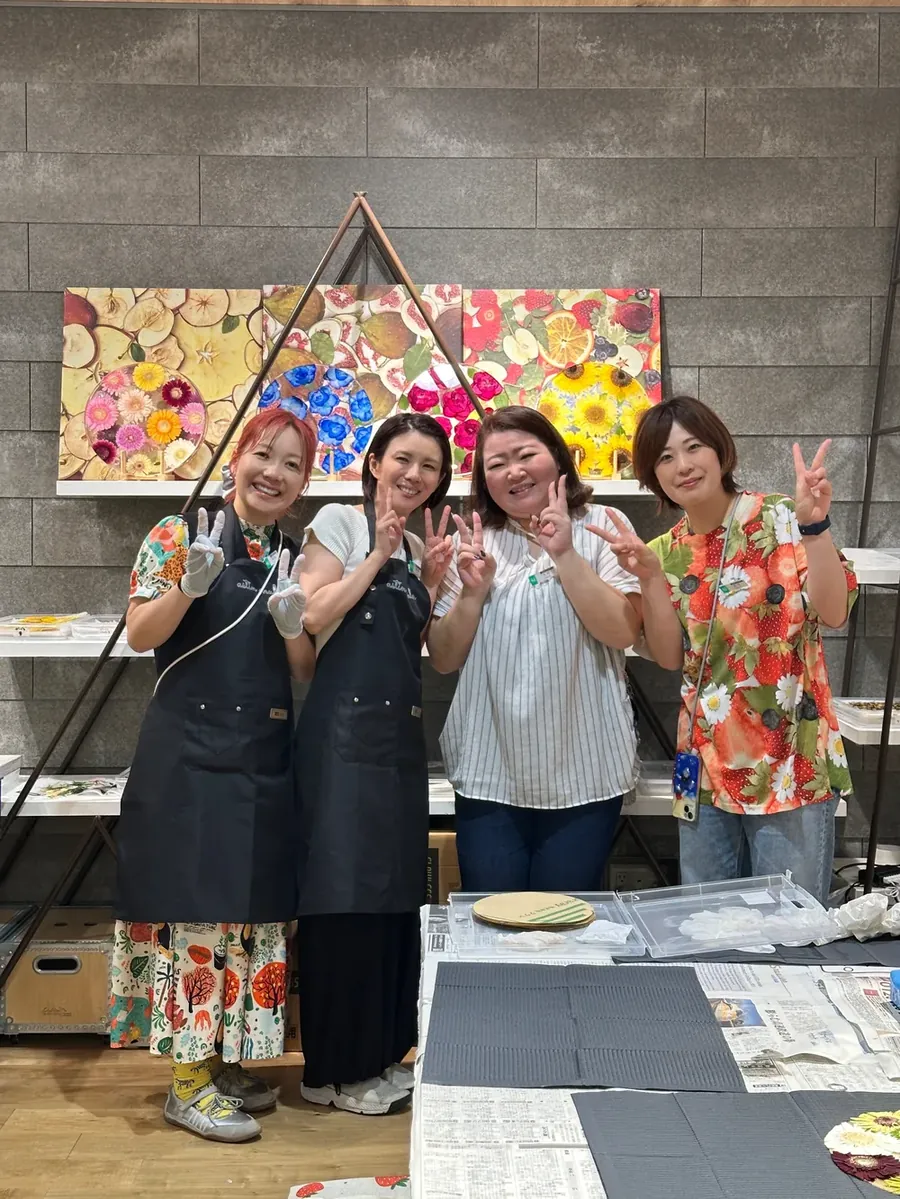 スタッフと参加者のみなさんの記念写真